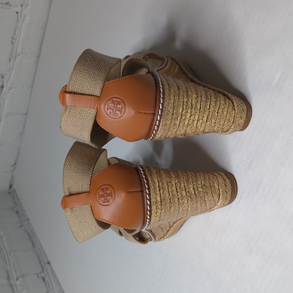 Tory Burch Adonis strappy wedge sandals - Picture 4 of 7